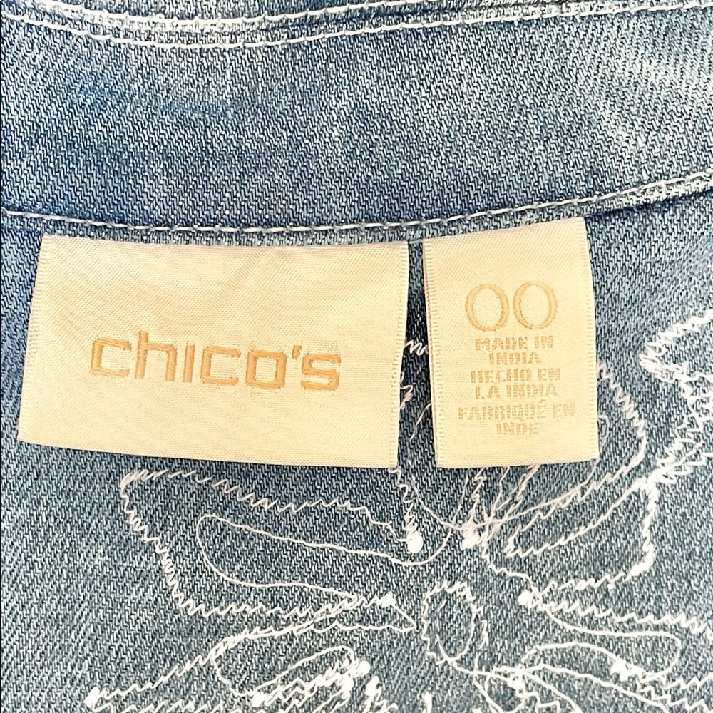 Chico’s Embroidered Jean Jacket💙NWOT💙 - Picture 7 of 9